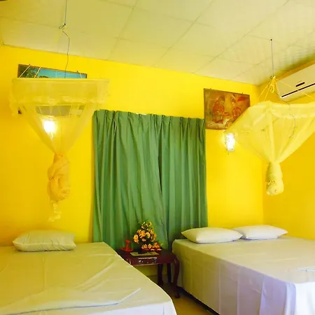The Nilmini Lodge Sigirîya Extérieur photo